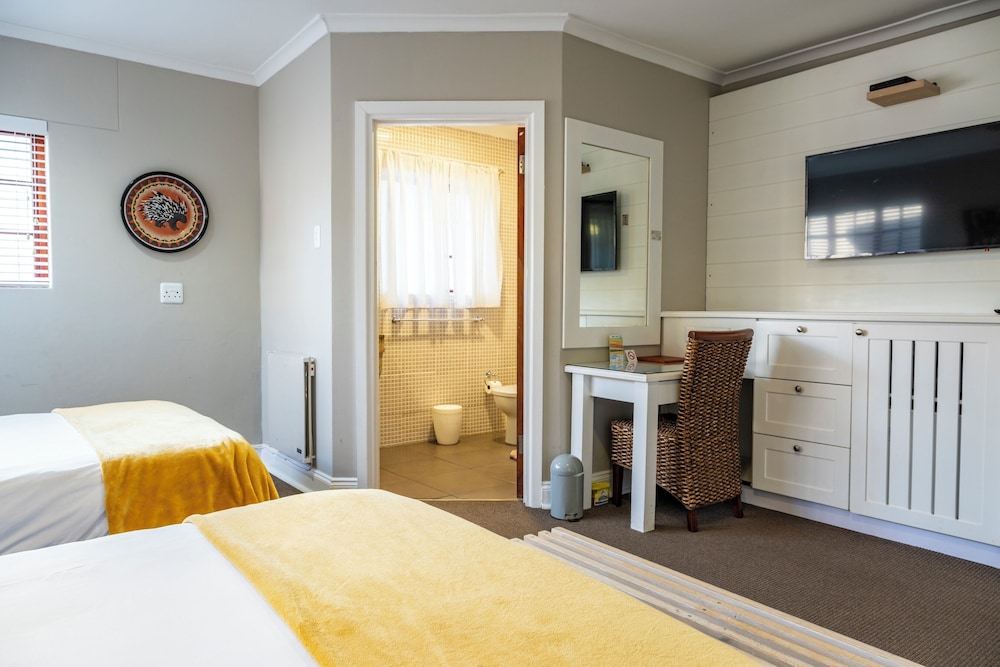 Beachwalk Bed And Breakfast 9/35