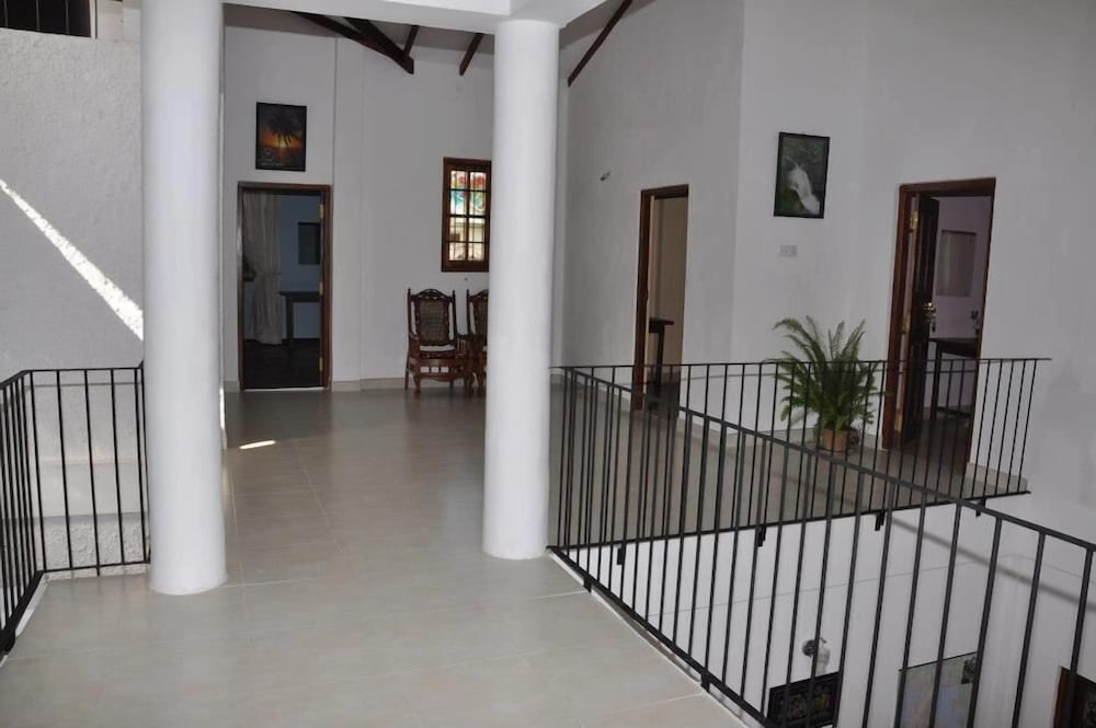 Villu Villa 1/50