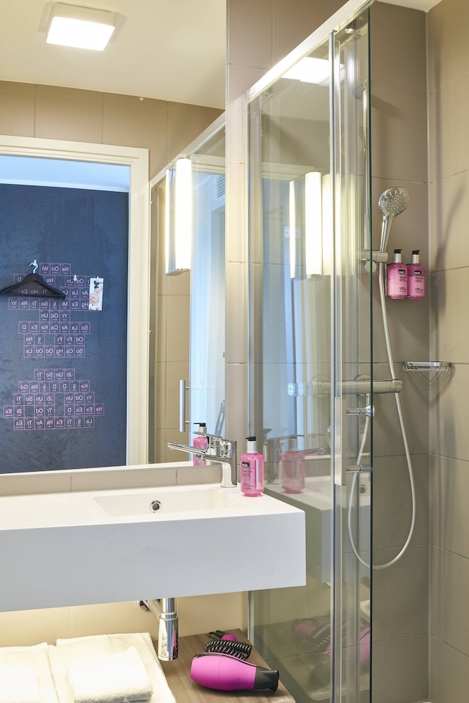 MOXY FRANKFURT ESCHBORN 11/39