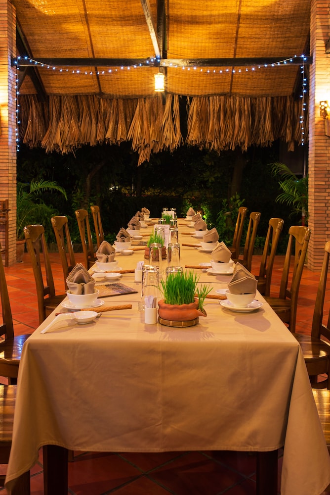 Mekong Lodge Resort 42/58