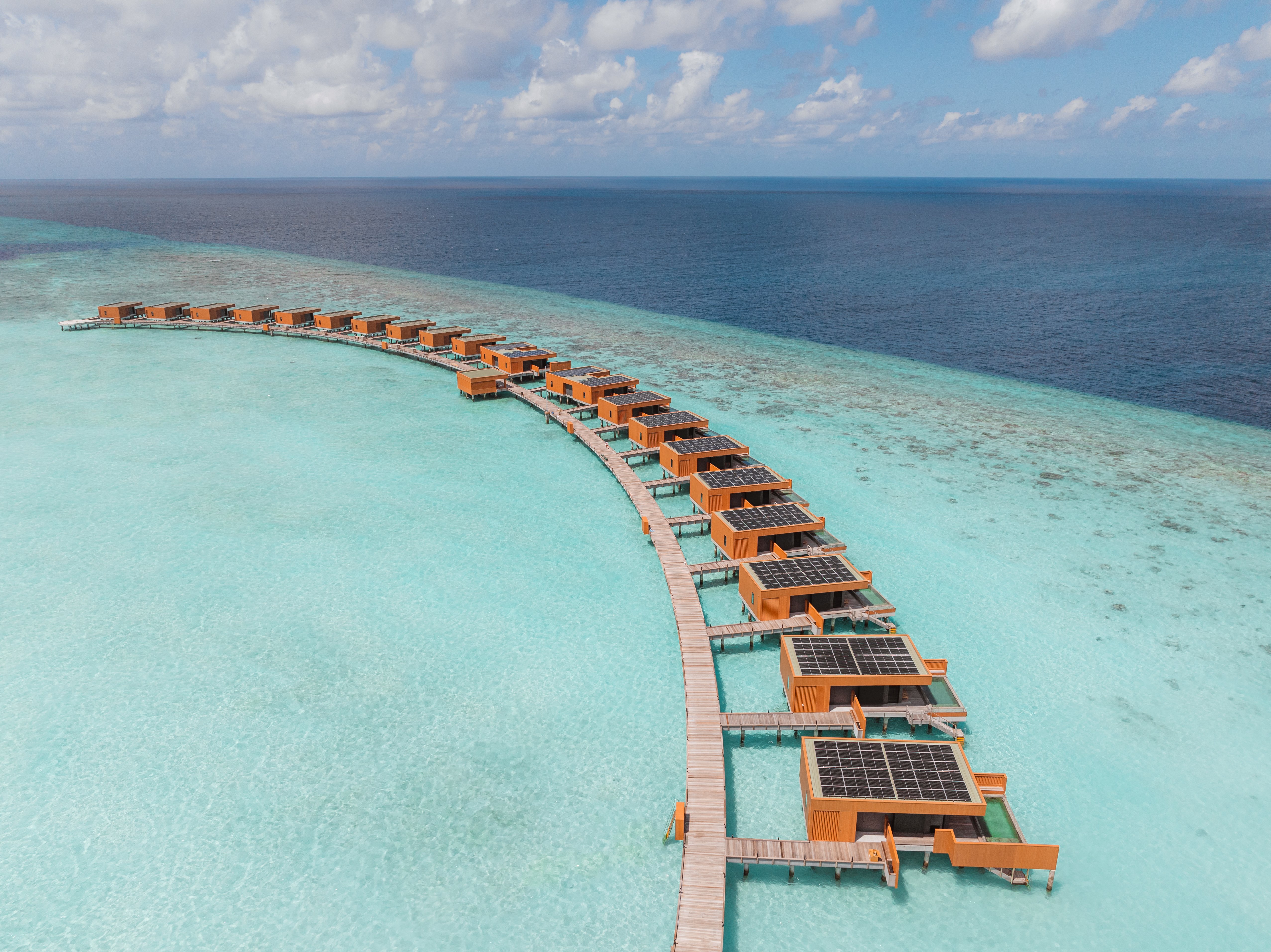 Veligandu Island Resort & Spa 165/172