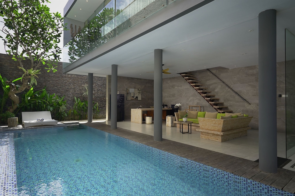 Sandhya Villa Canggu 42/50