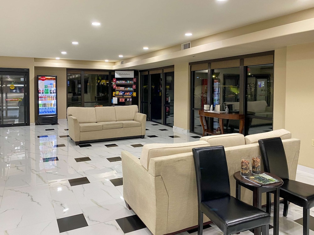 Comfort Suites Kings Bay Naval Base Area 6/40