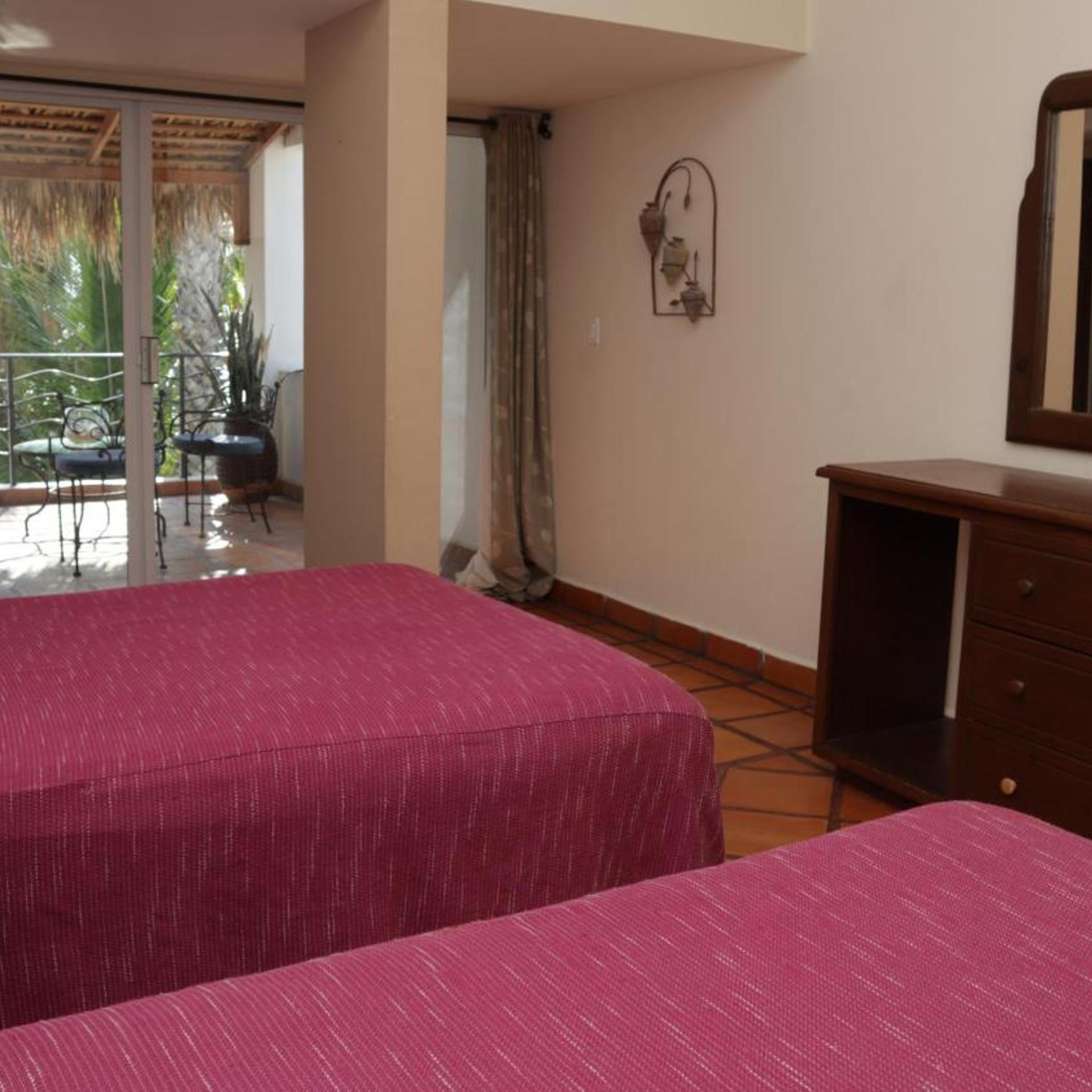 La Concha Beach Hotel & Club 15/50