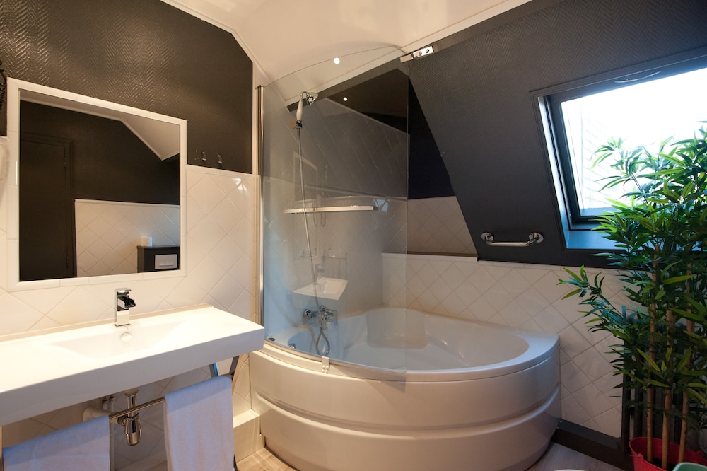 Hotel Le Prieure 48/50