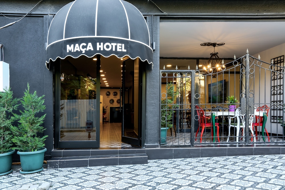 Maca Otel 2/32