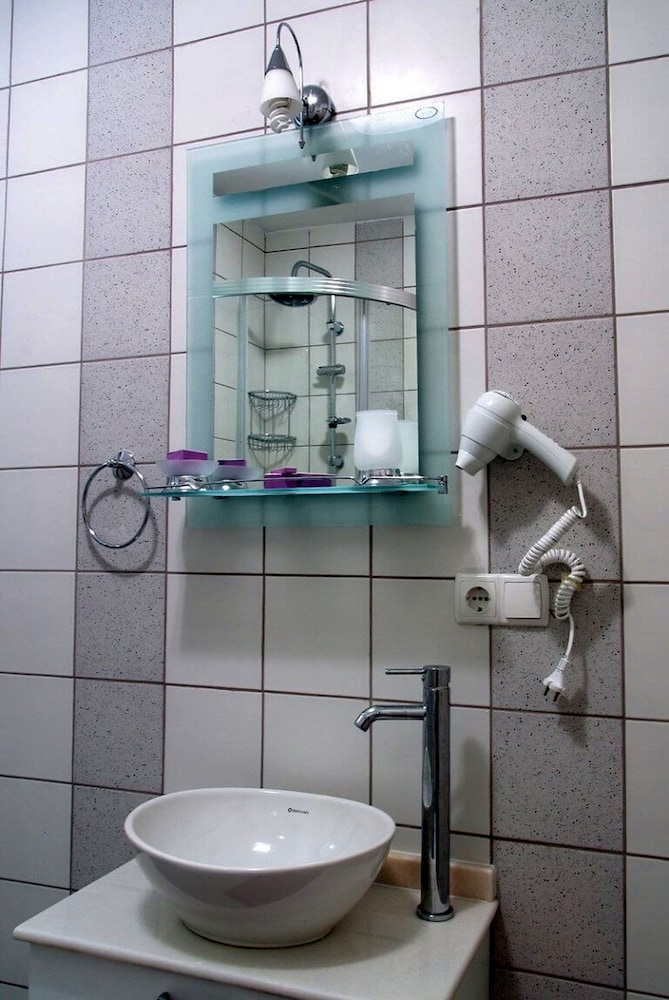 Bodega Butik Otel Sile 33/35