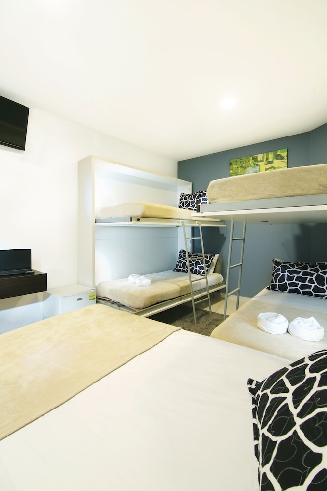 Tai Hoe Hotel 50/50