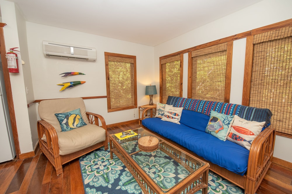 Bella Vista Guesthouse Cabins 52/84