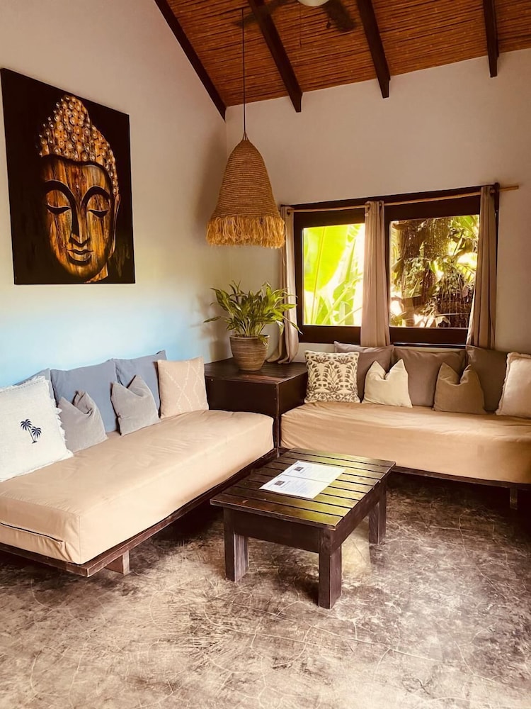 Lua Villas 29/46