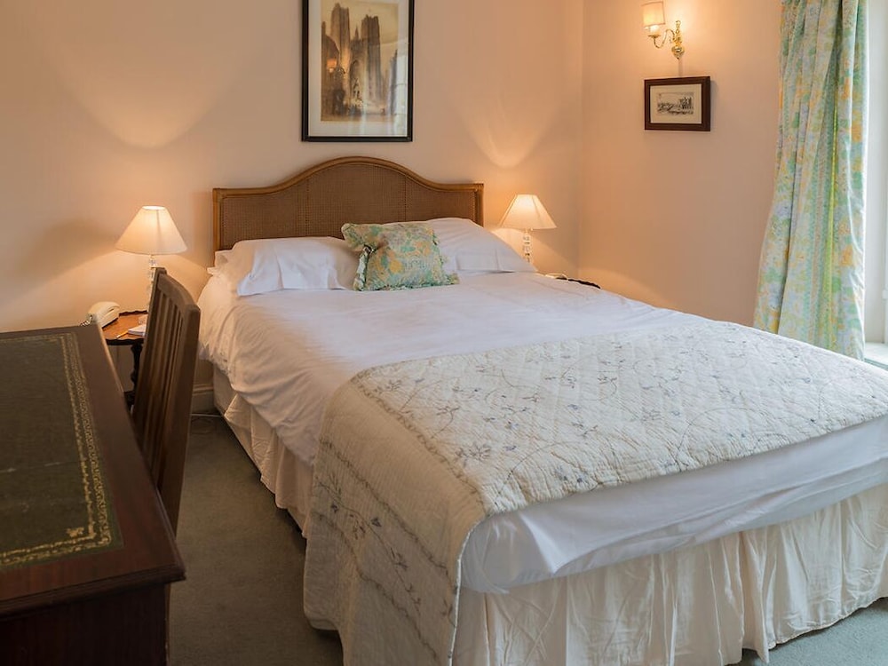 Guyers House Hotel 15/33