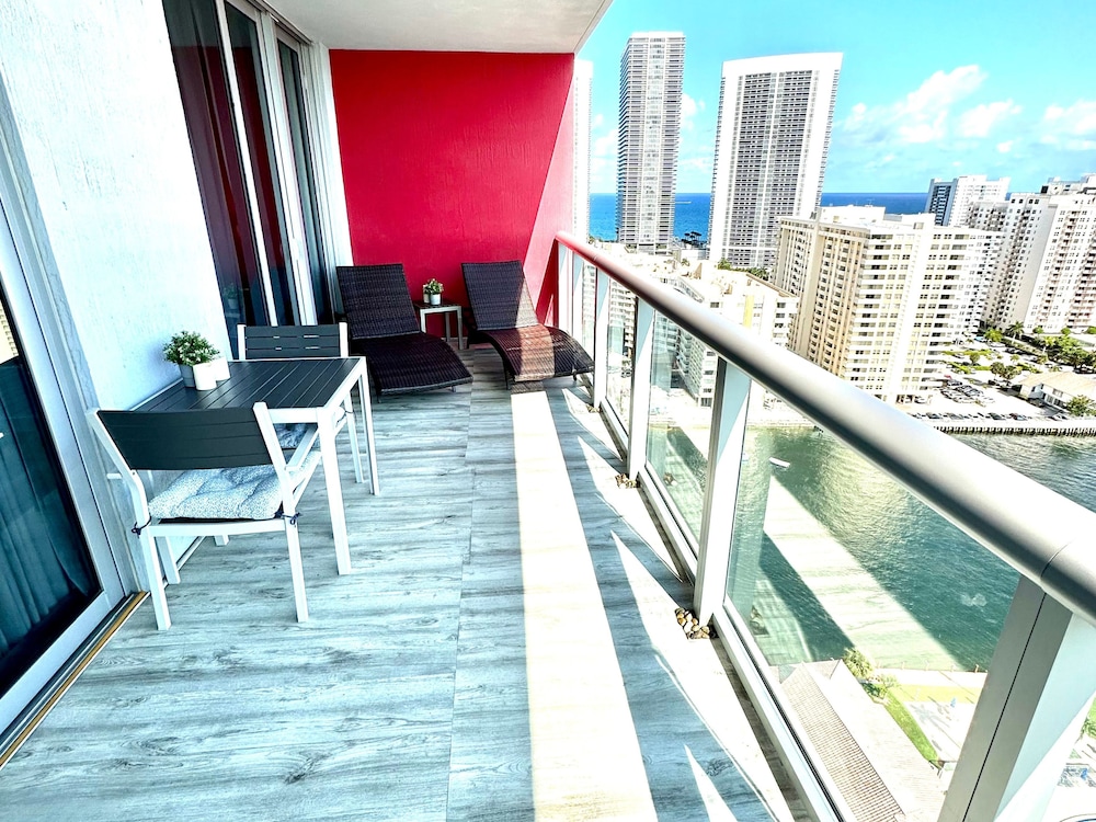 Beachwalk Elite Hotels Resorts 19/50