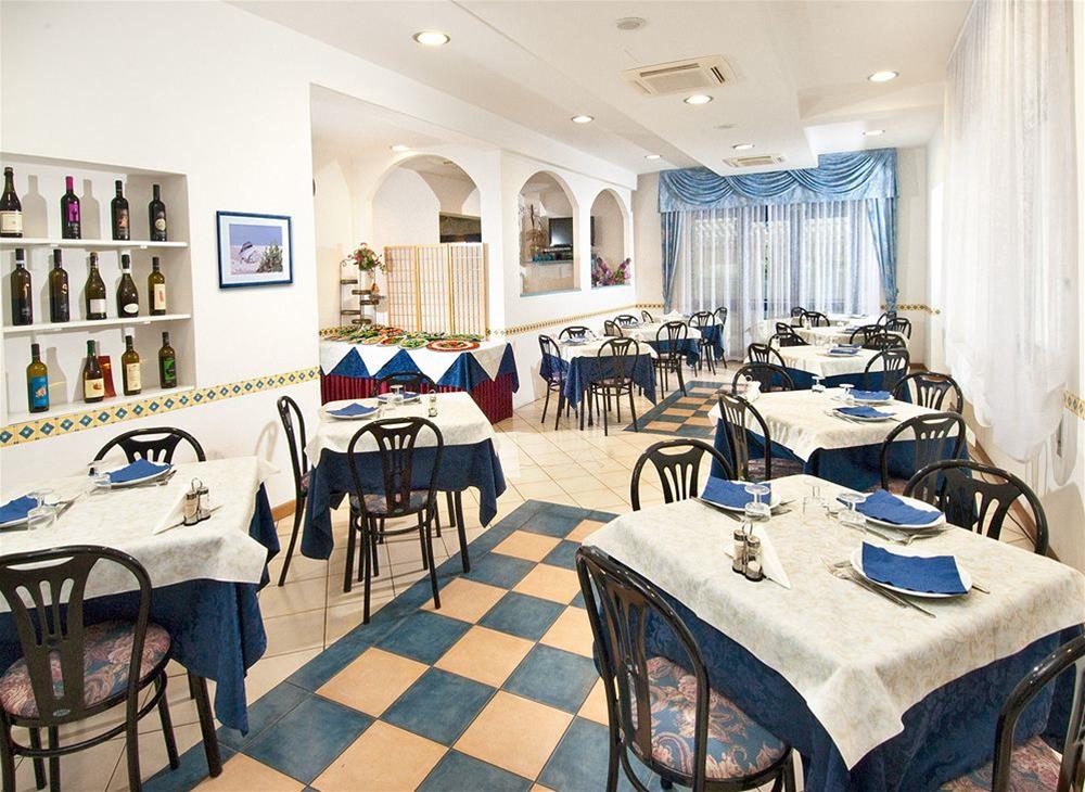 Hotel Adler 3/4