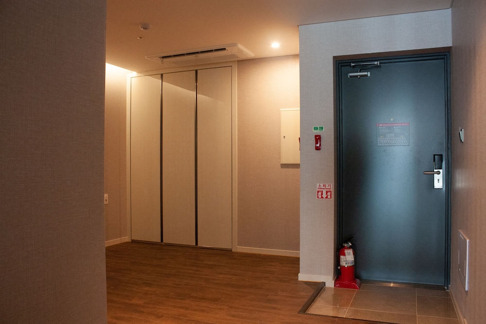Ramada Suites by Wyndham Geoje 22/48