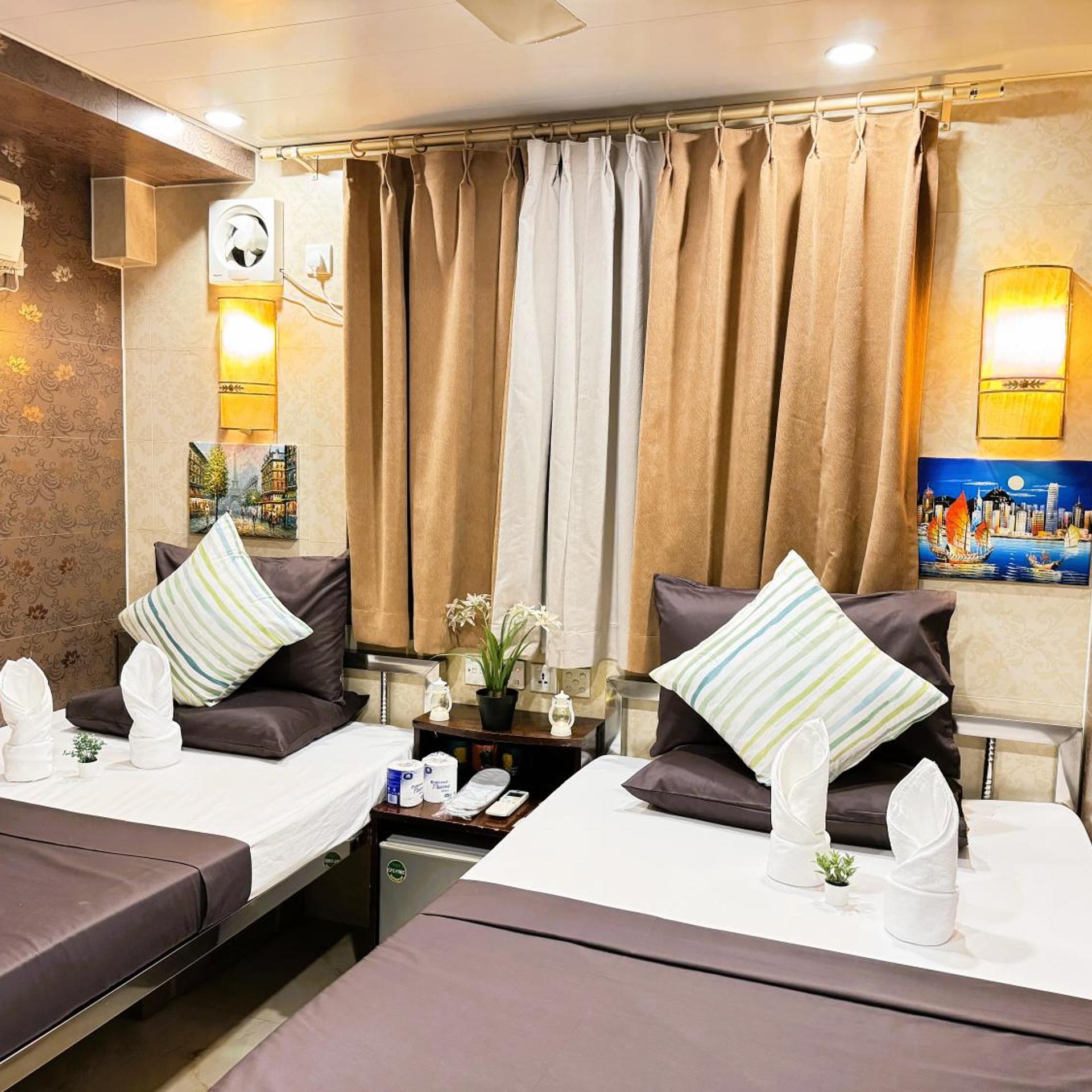 New International Guest House 8/16