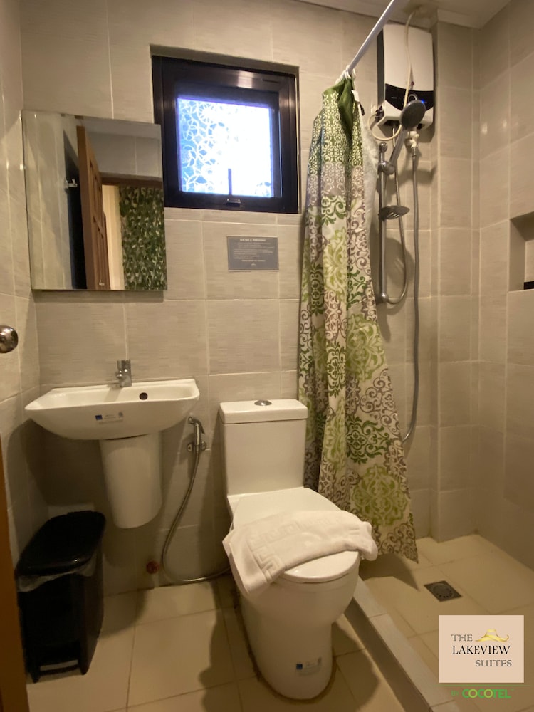 Lakeview Suites 34/68