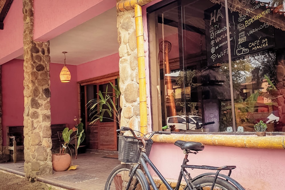 Bali Suites Itamambuca 9/48
