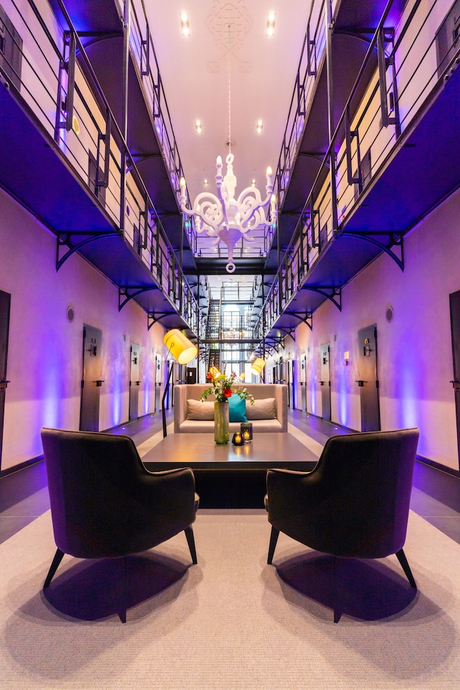 Het Arresthuis 31/50