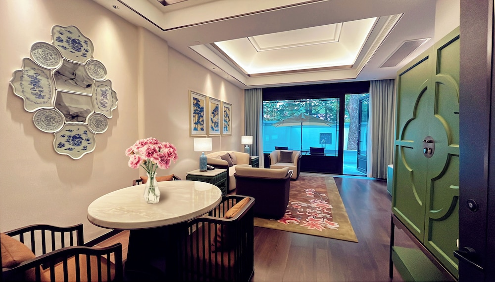 Shanghai Hongqiao State Guest House 26/46