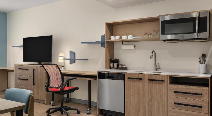 Home2 Suites by Hilton Burlington, NJ 25/36