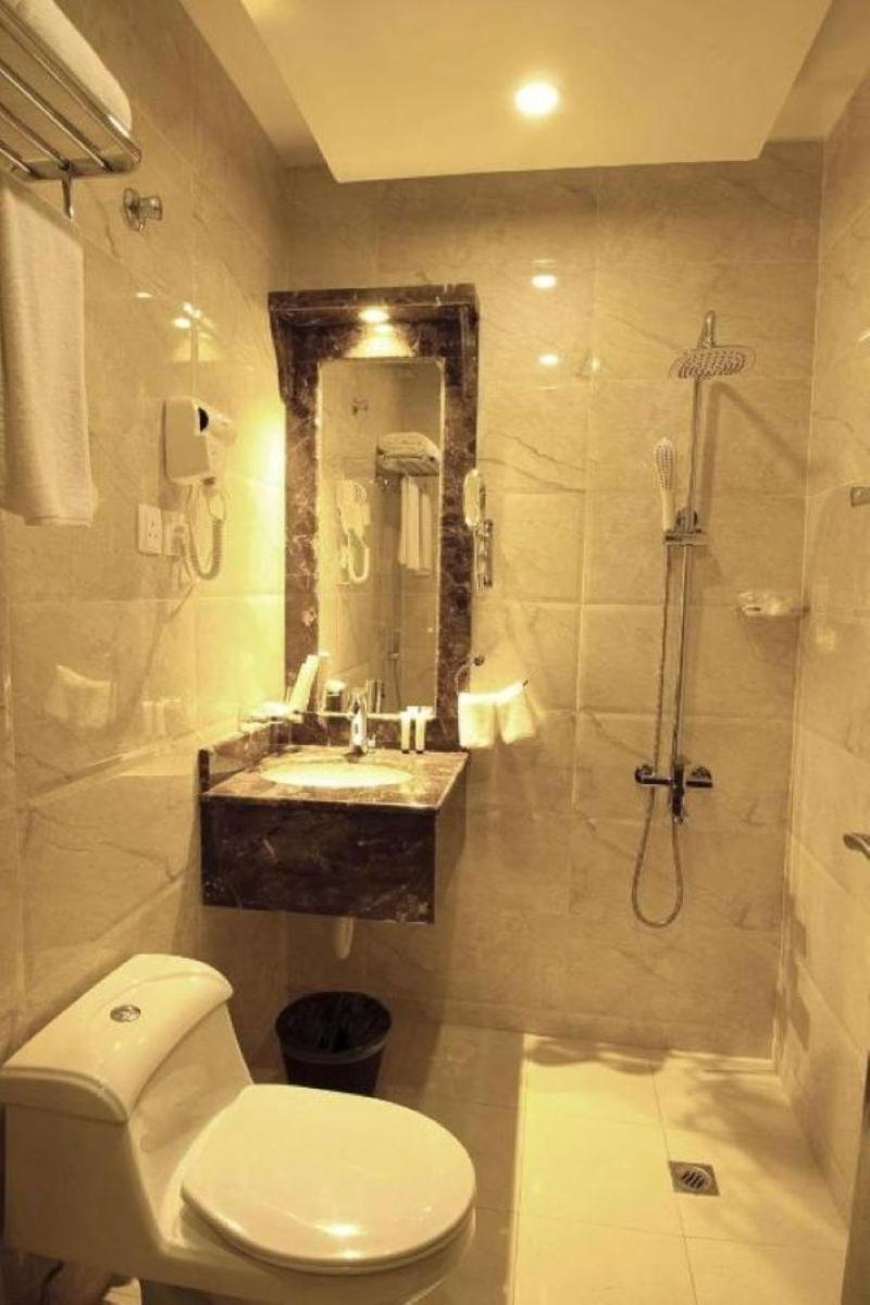 فندق رونا الخبر(Rona al khobar hotel) 35/40
