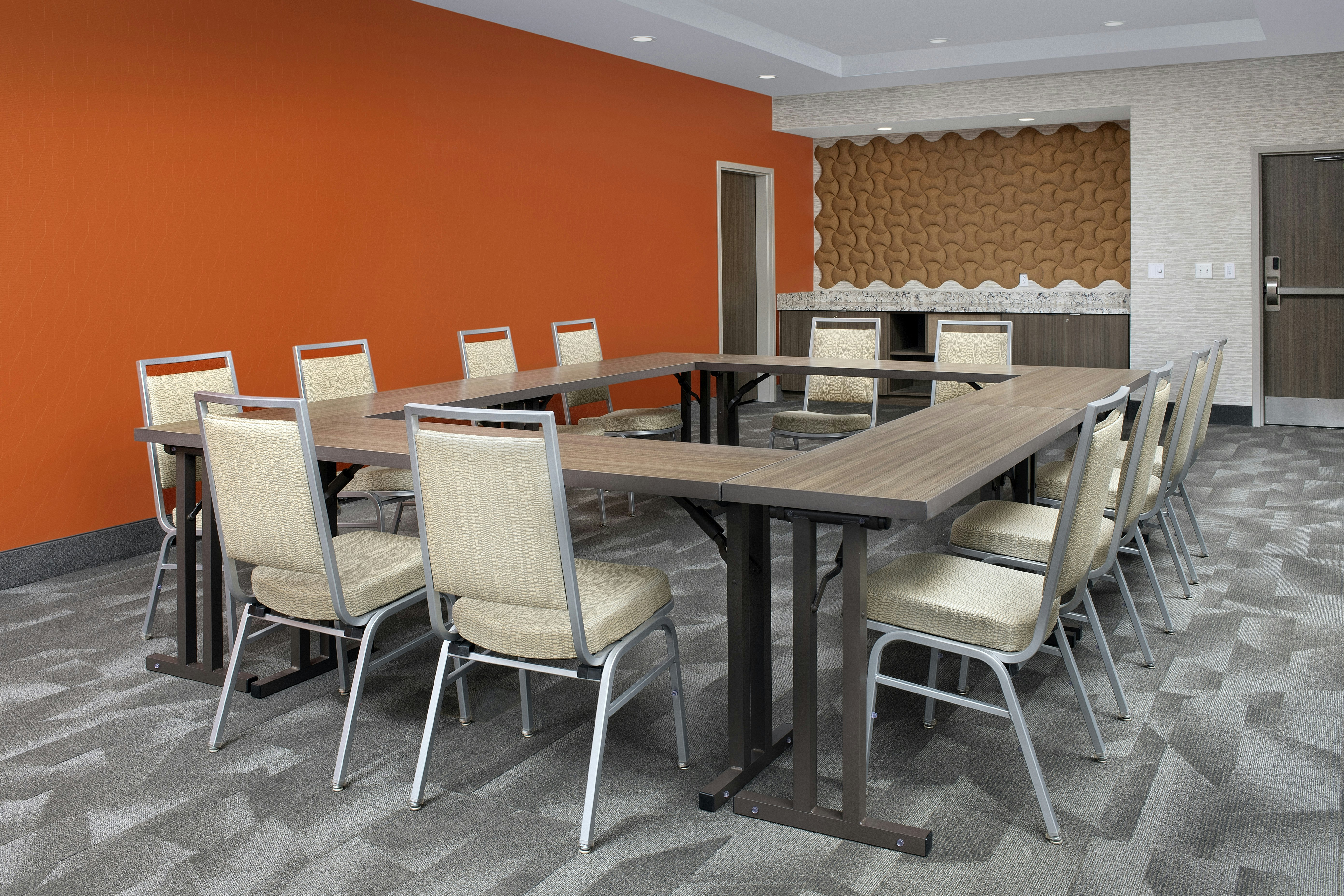 Home2 Suites By Hilton Asheville Biltmore Village 12/13
