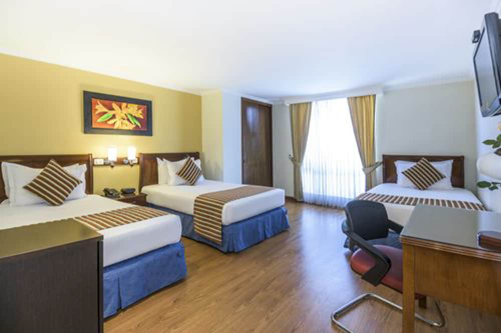 San Pablo Hotel 9/65