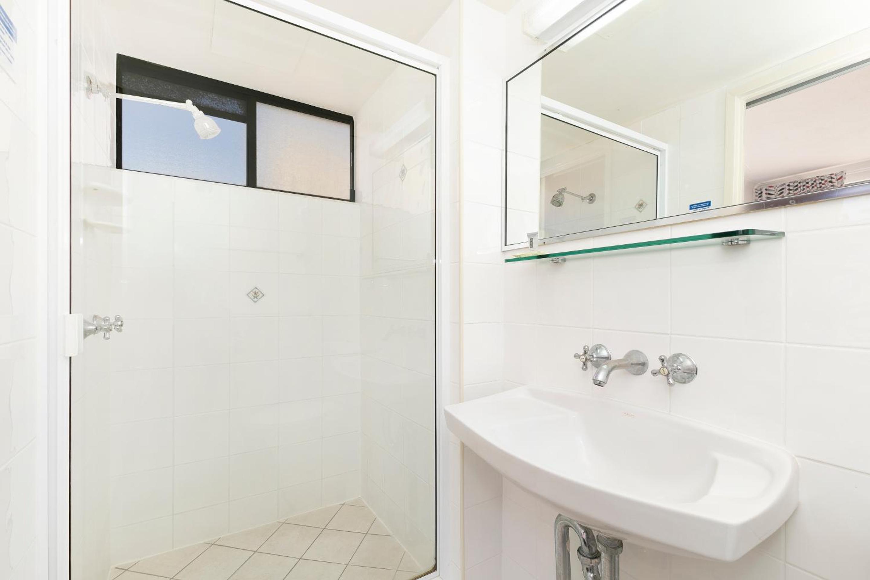 شقة اقتصادية بغرفتي نوم، Astor Apartments 8/10