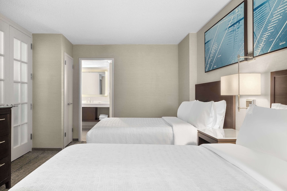 suite, 2 double beds