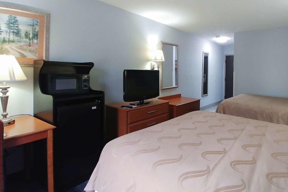 Quality Inn Dublin I-81 15/73
