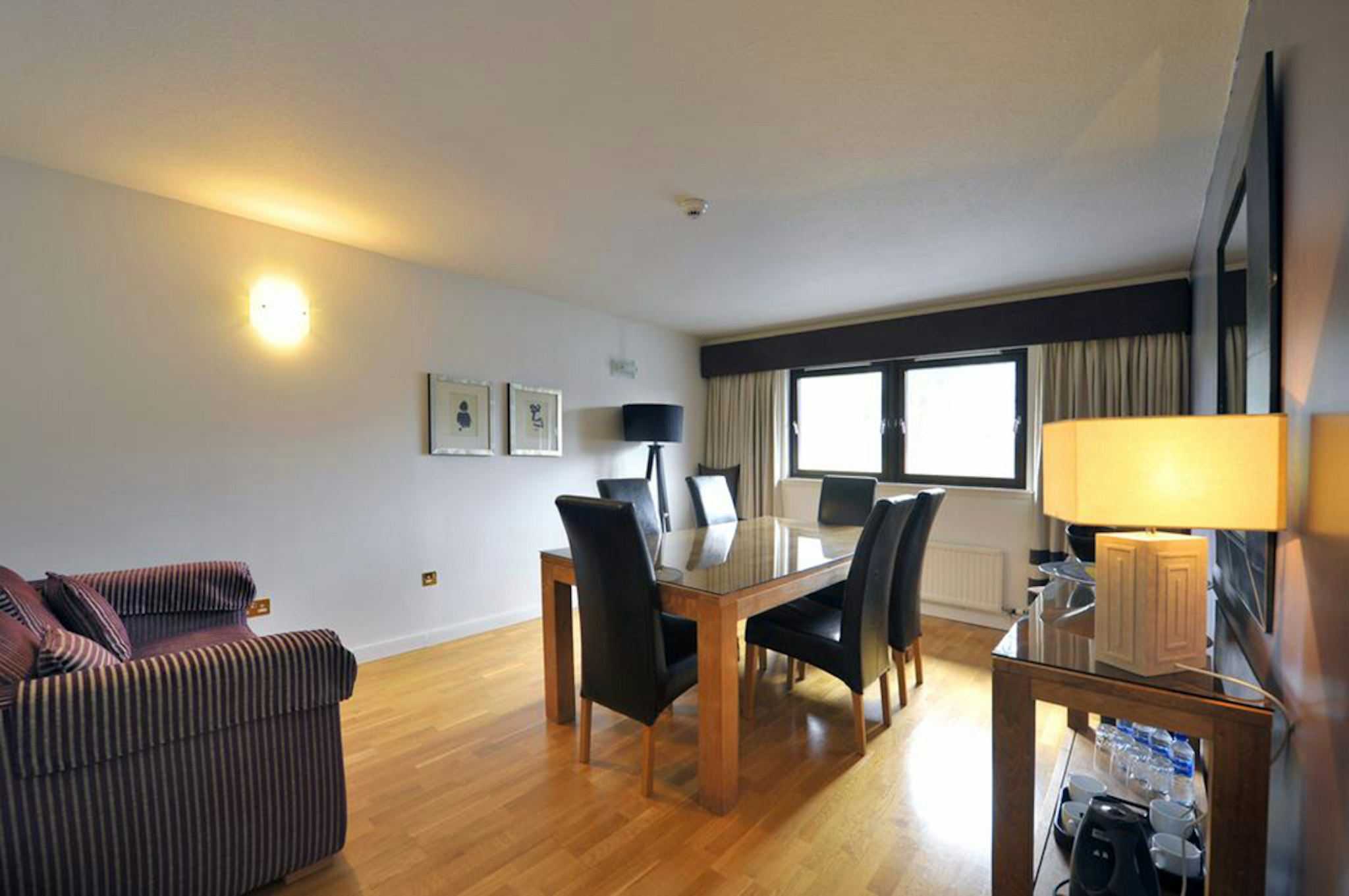 Stirling Court Hotel 40/63