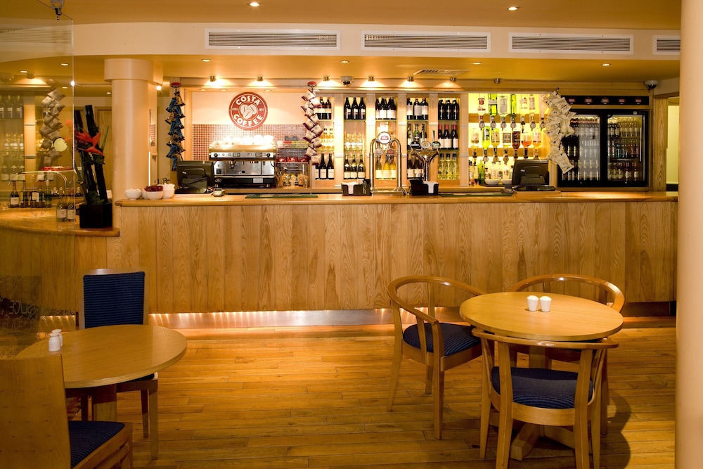 Premier Inn London Docklands (Excel) Hotel 30/44