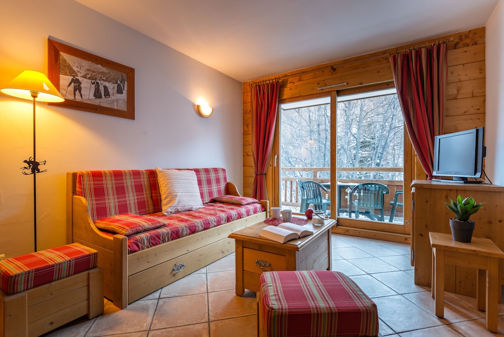 RESIDENCE LAGRANGE VACANCES LE HAMEAU DU ROCHER BLANC(FORMERLY LE HAMEAU DU ROCHER BLANC) 15/22