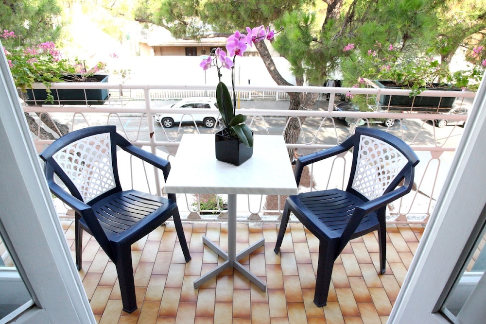 Hotel Moderno 26/40