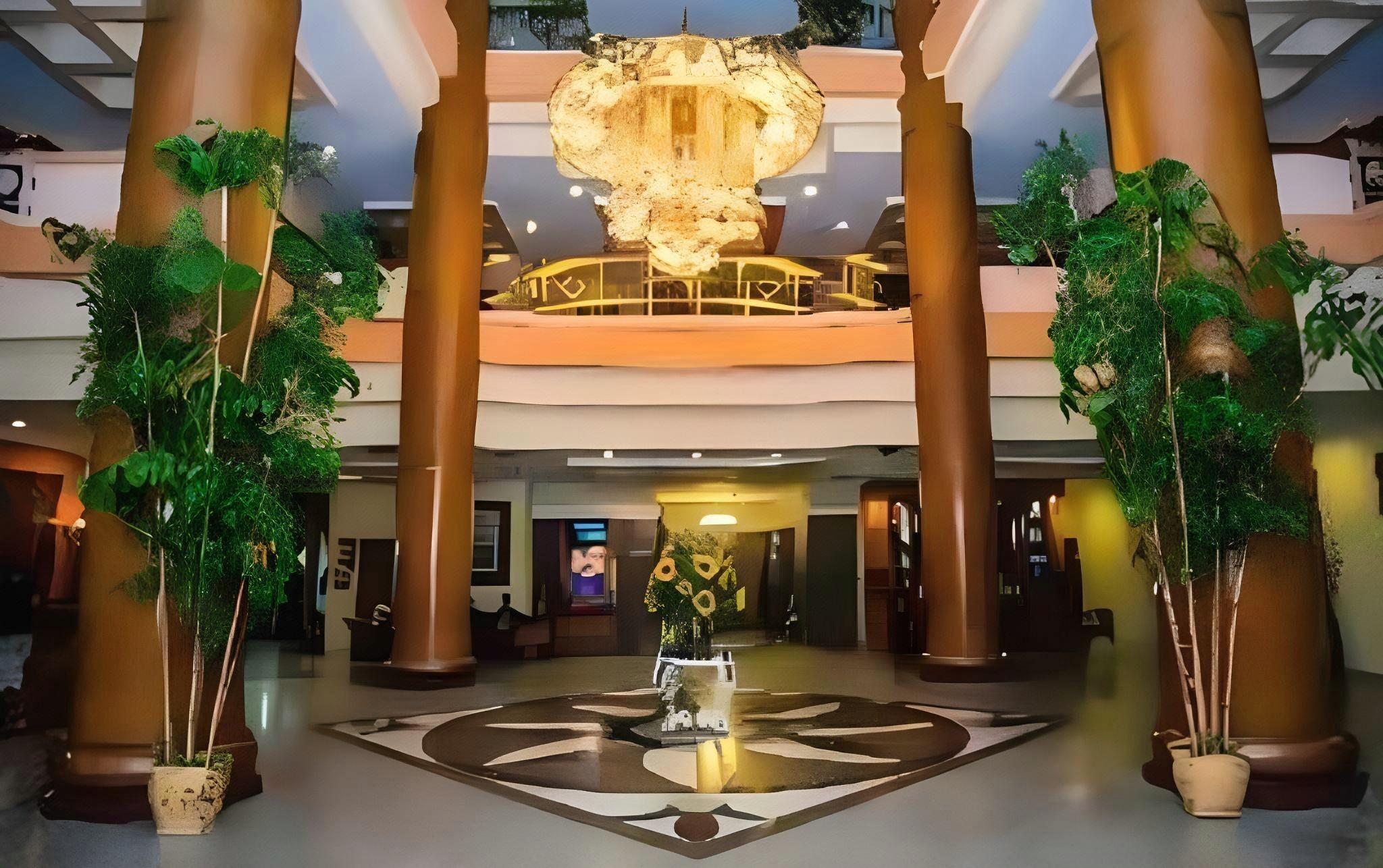 Abadi Hotel & Convention Center 12/50