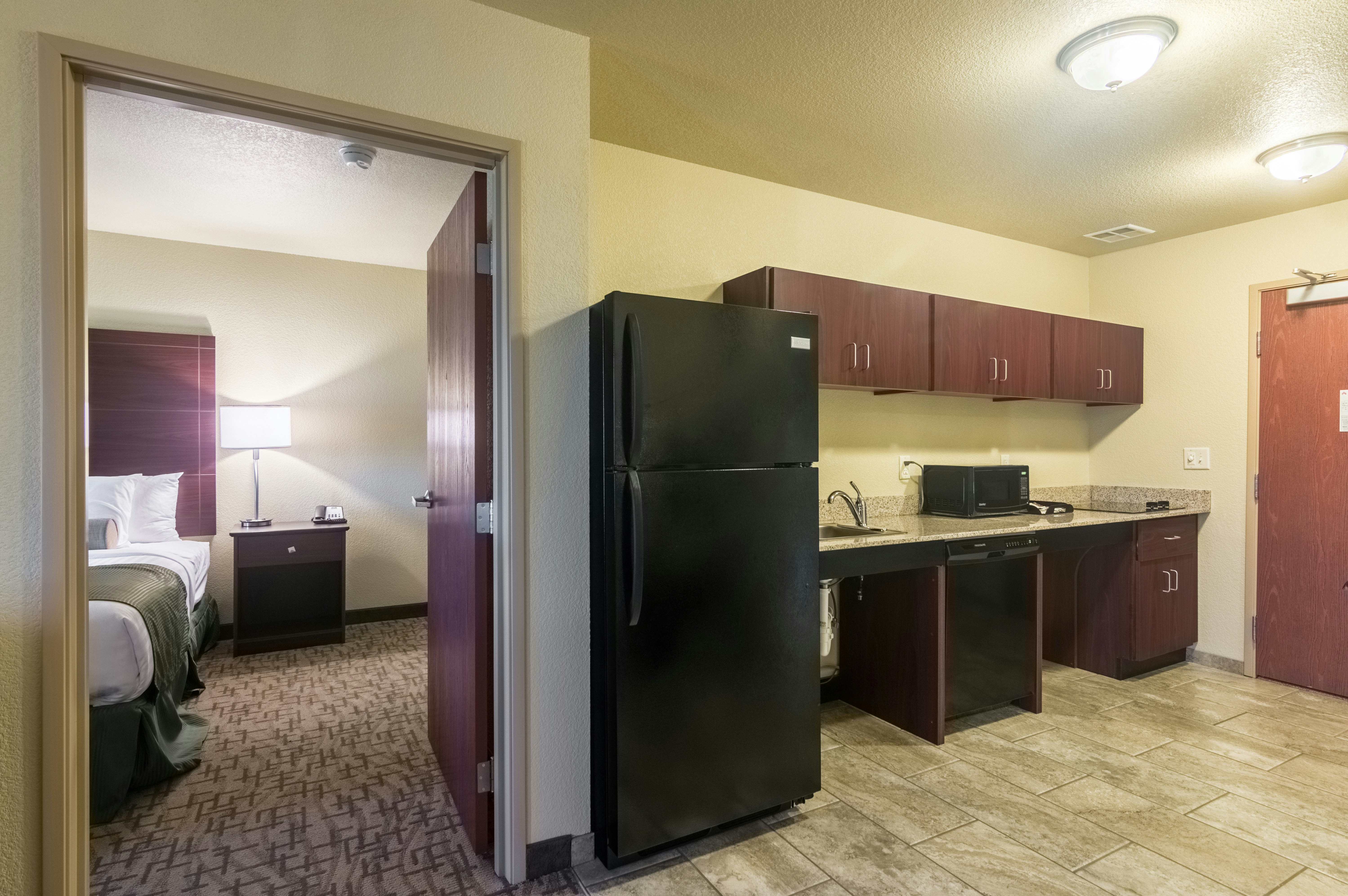 Cobblestone Inn & Suites - Lakin 4/27