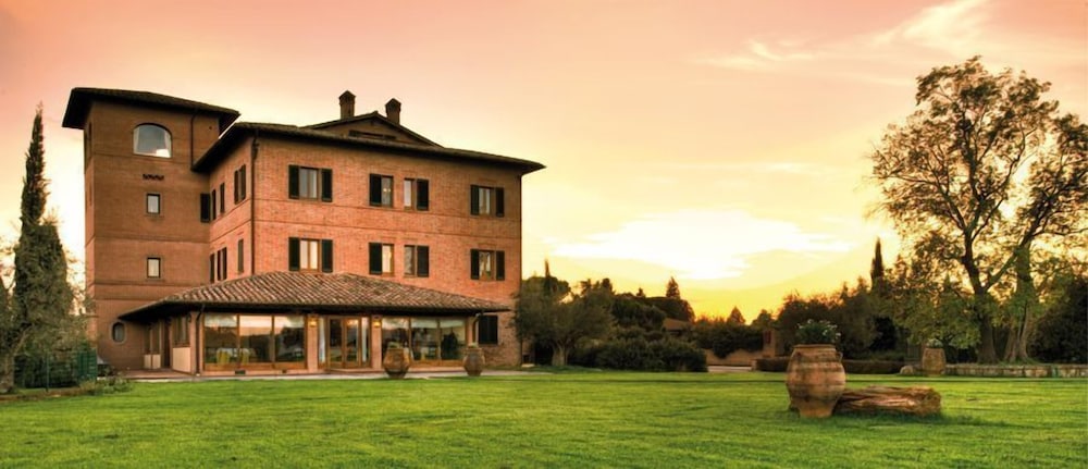 LOCANDA POGGIOLEONE 5/71