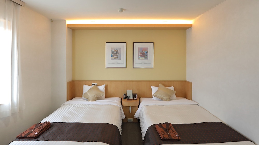 Hotel Annex Inn 36/68