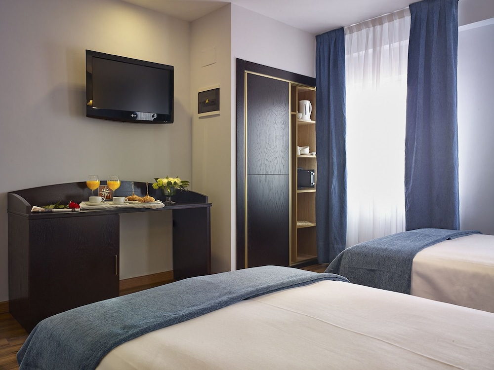 Hotel 40 Nudos 15/38
