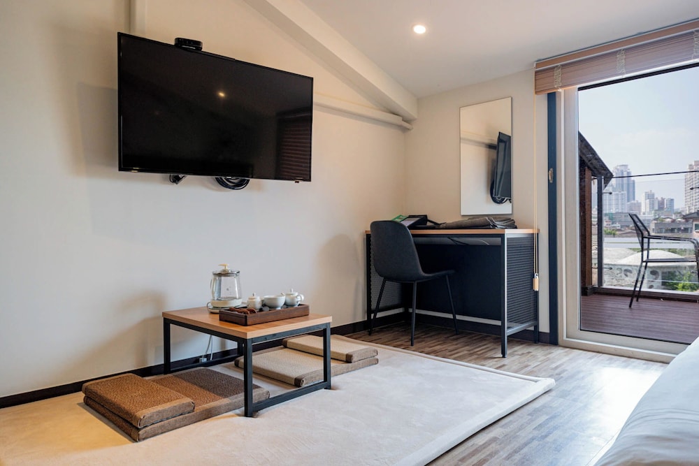 Suwon Dono1796 Hotel 47/68