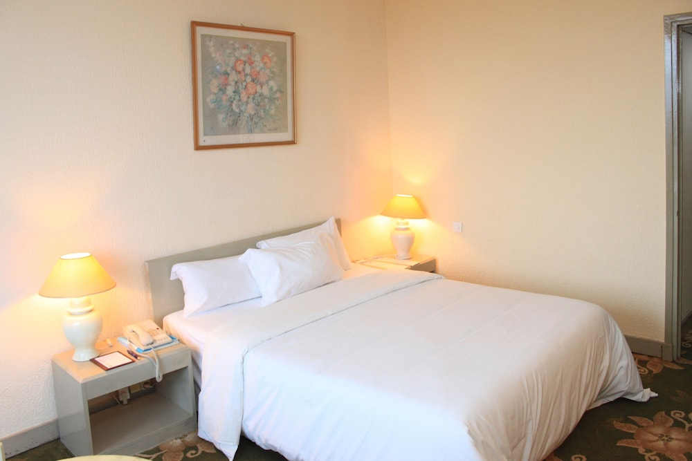 Hotel Mont Fébé 12/29
