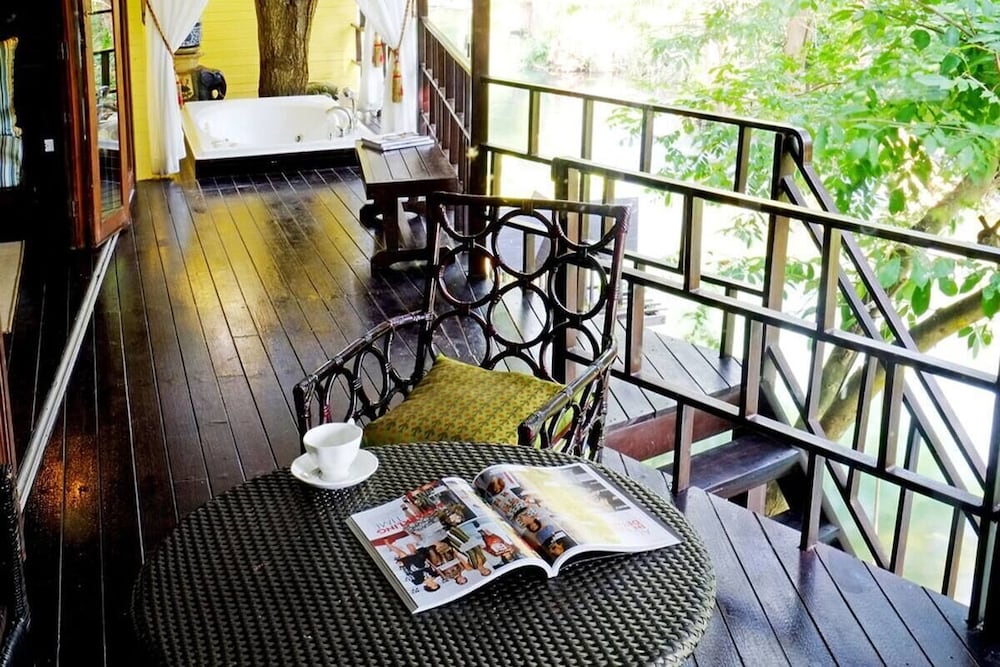 Zantiis Ndol Villas 53/66