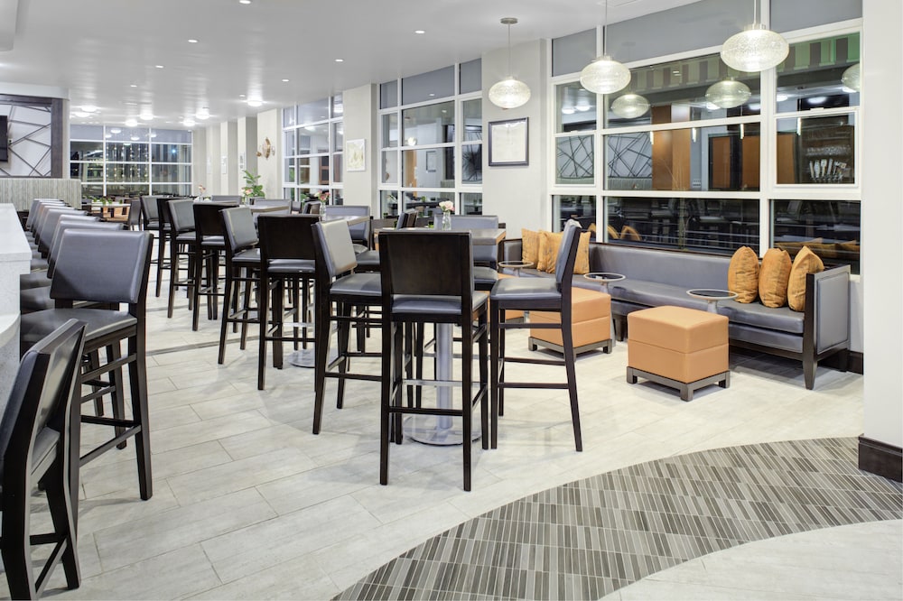 Holiday Inn Windsor - Wine Country 42/58
