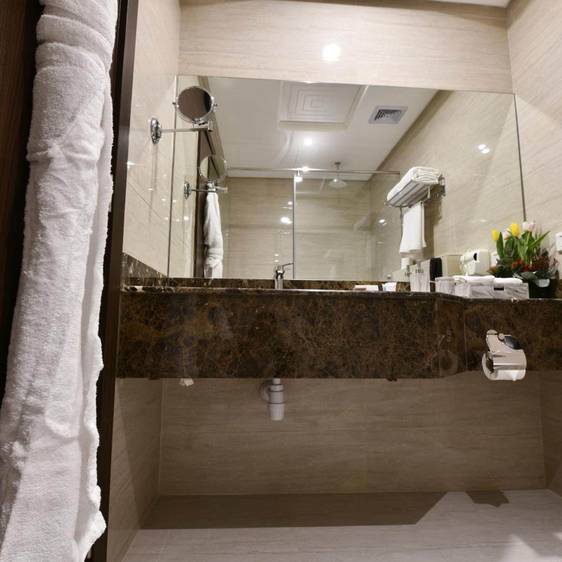 غرفة ديلوكس بسرير كينج، Juffair Boulevard Hotel and Suites 5/5