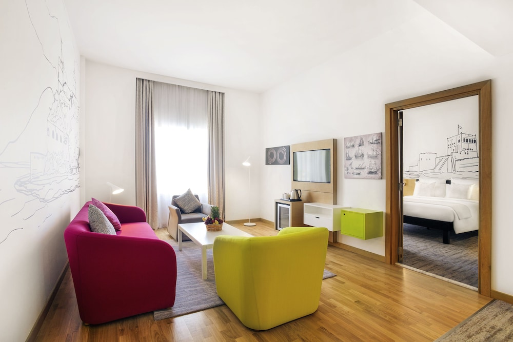 Mercure Sohar 29/49