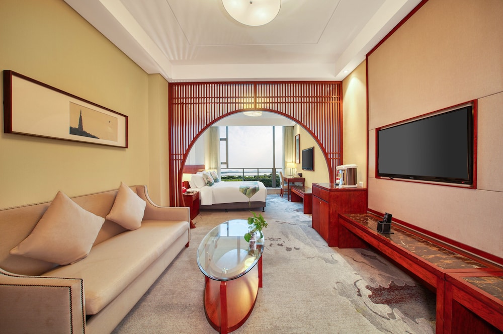 Wanghu Hotel 25/48