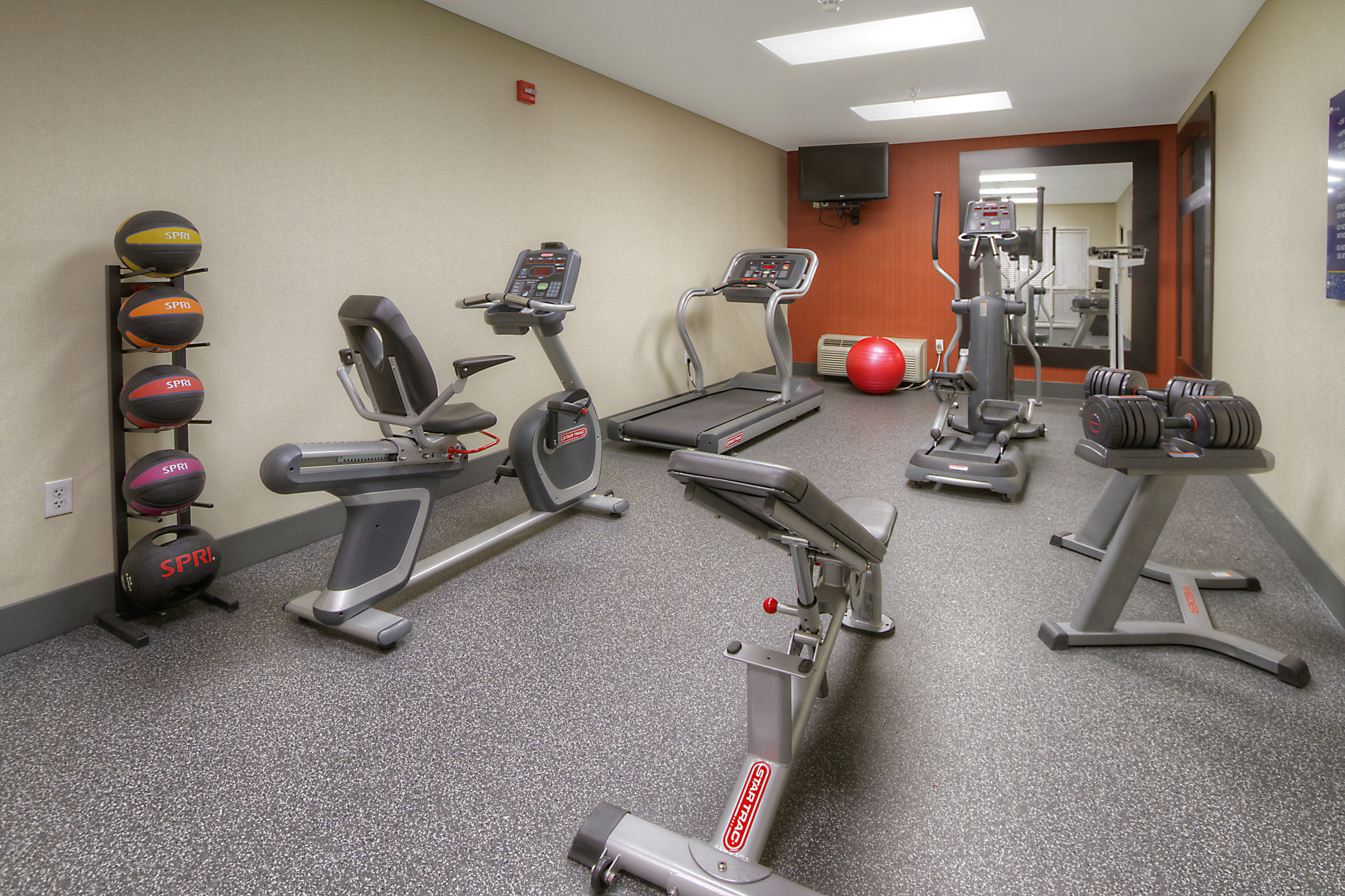 Hampton Inn Suites Las Vegas Henderson 28/61
