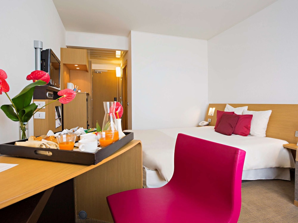 Novotel Salerno Est Arechi 34/75