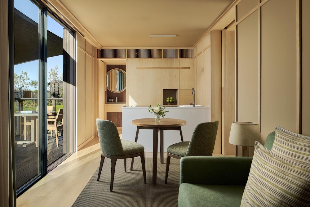 Tivoli Estela Golf & Lodges Porto (44km from Porto) 19/45