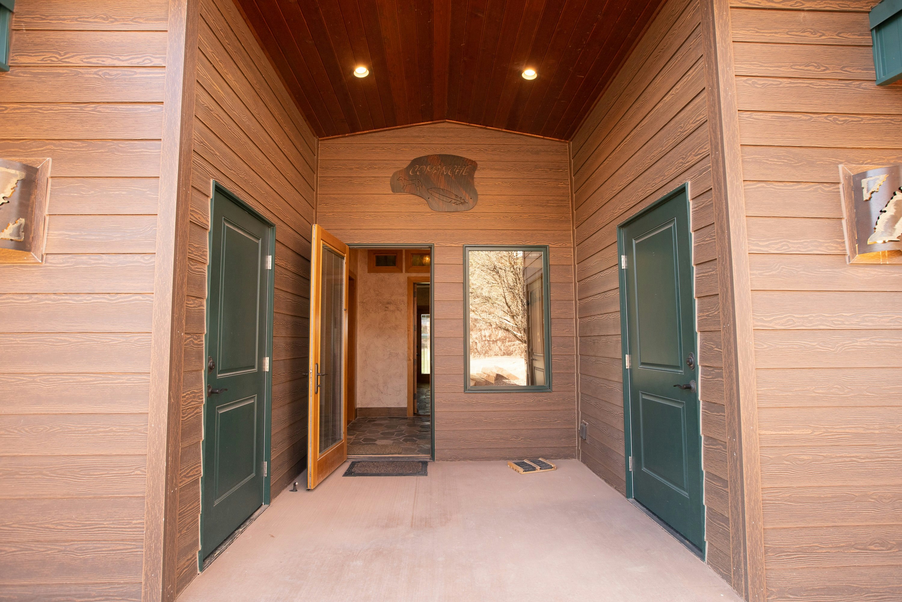 Cougar Ridge Lodge 36/79